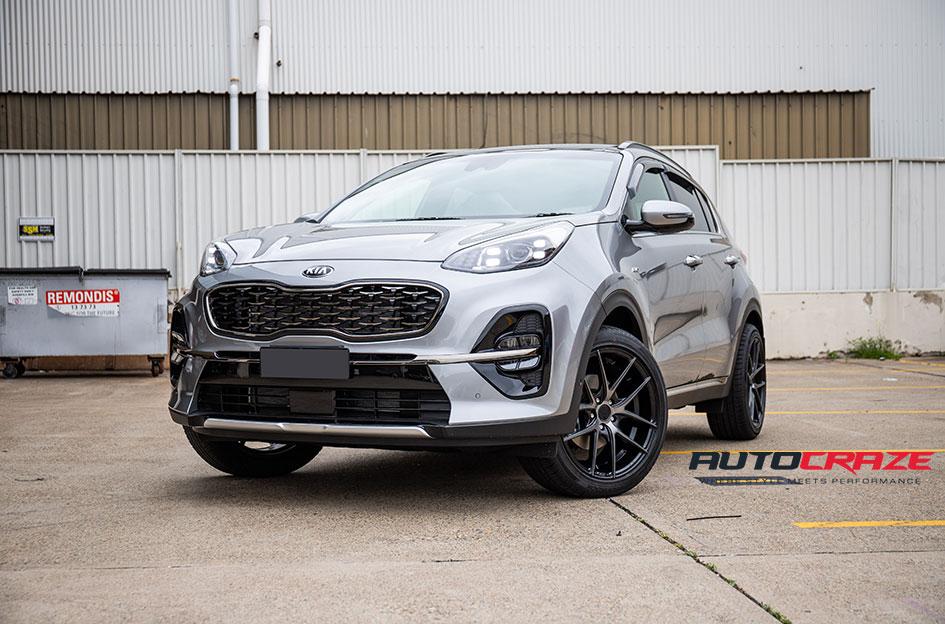 KIA-SPORTAGE-TARGA-BLACK-MACHINED-FACE
